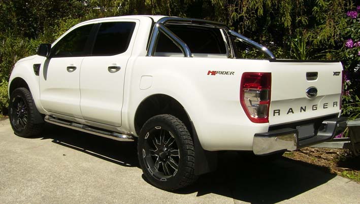 Ford-Ranger-white