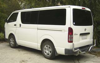 Hiace-Van